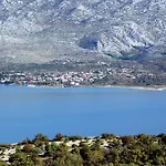 Apartmán With Parking Space Seline, Paklenica - 25430 Starigrad Paklenica