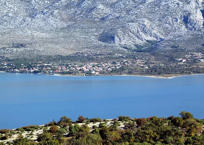 Apartment With Parking Space Seline, Paklenica - 25430 Starigrad Paklenica